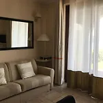 Hotel apartamentowy Il Vigneto Oggebbio