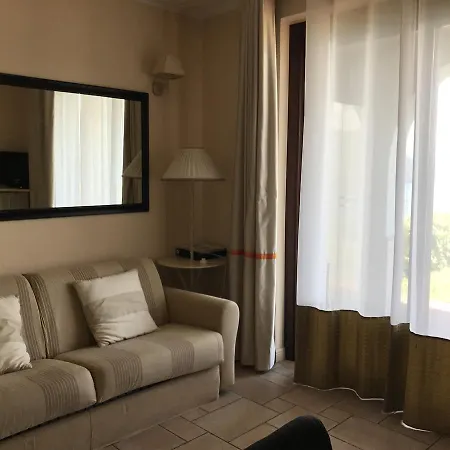 Aparthotel Il Vigneto Oggebbio