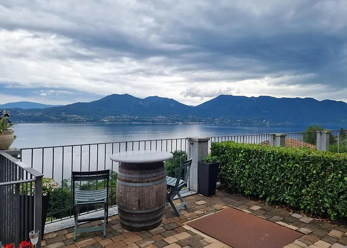 Lejlighedshotel Il Vigneto Oggebbio